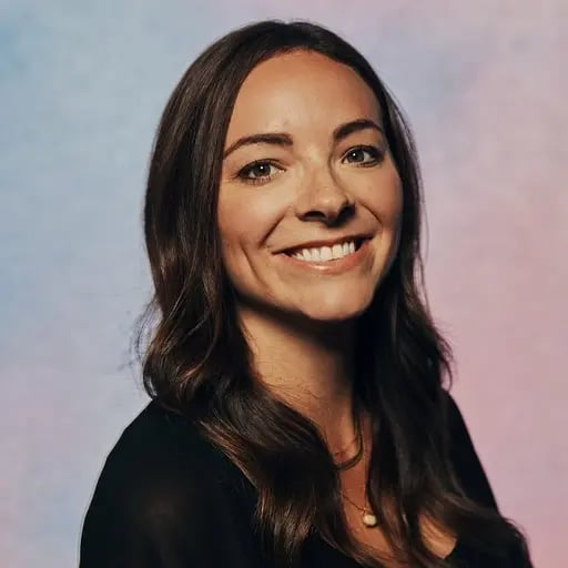 Emily Stephenson Headshot